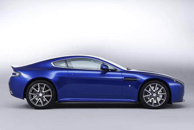 阿斯顿马丁Aston Martin V8 Vantage S