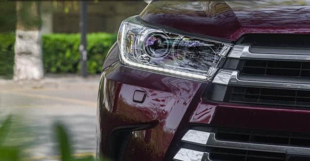2018新款汉兰达2.0T引爆上市，中型SUV的首选