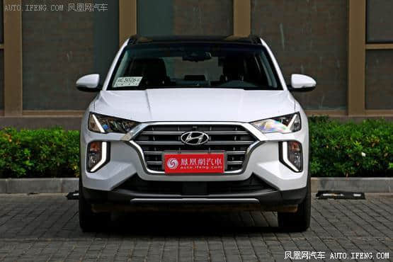 北京现代第四代途胜上市15.59万起 造型独特/内在实用的SUV